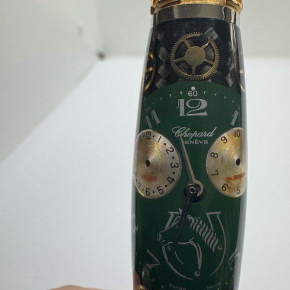 Pen made from carbon fiber and watch parts - Picture 3 of 5